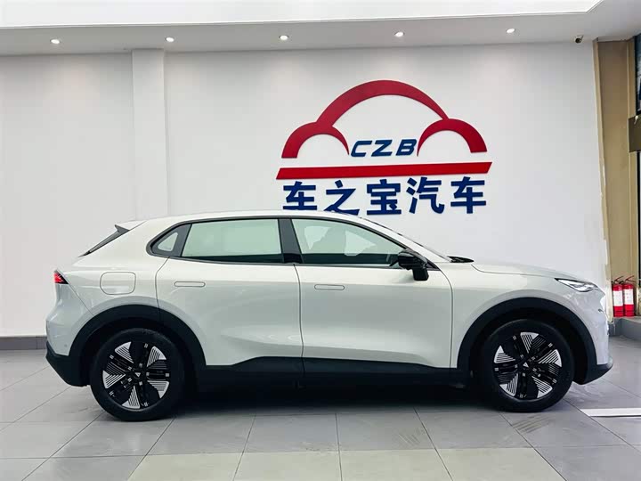 Фото 8 - Changan Deepal S05