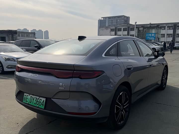 Фото 5 - BYD Qin L