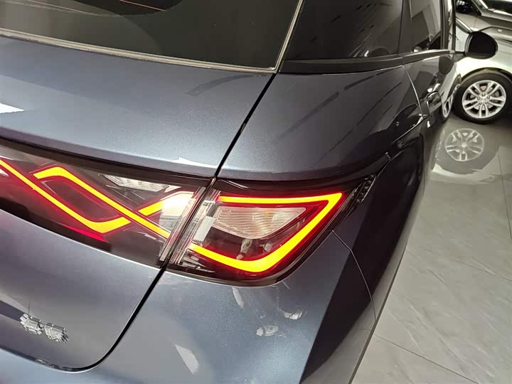 Фото 8 - BYD Dolphin