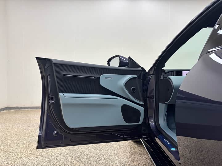 Фото 8 - Avatr 12