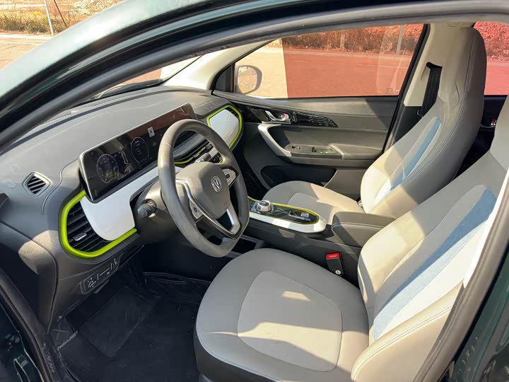 Фото 3 - Changan BenBen E-Star