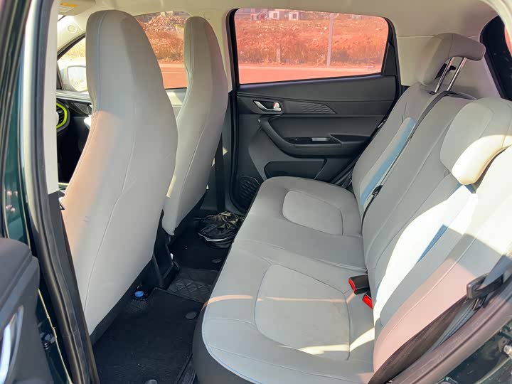 Фото 5 - Changan BenBen E-Star