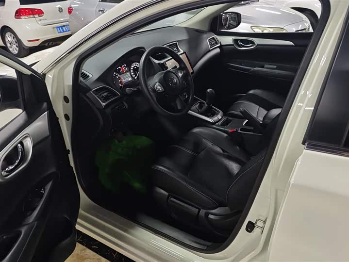 Фото 9 - Nissan Sylphy