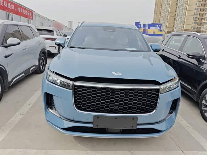 Фото 3 - LiXiang One