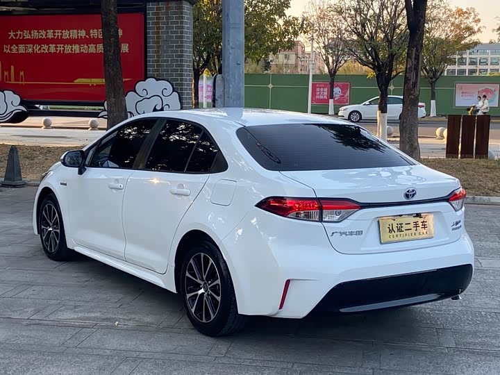 Фото 5 - Toyota Levin