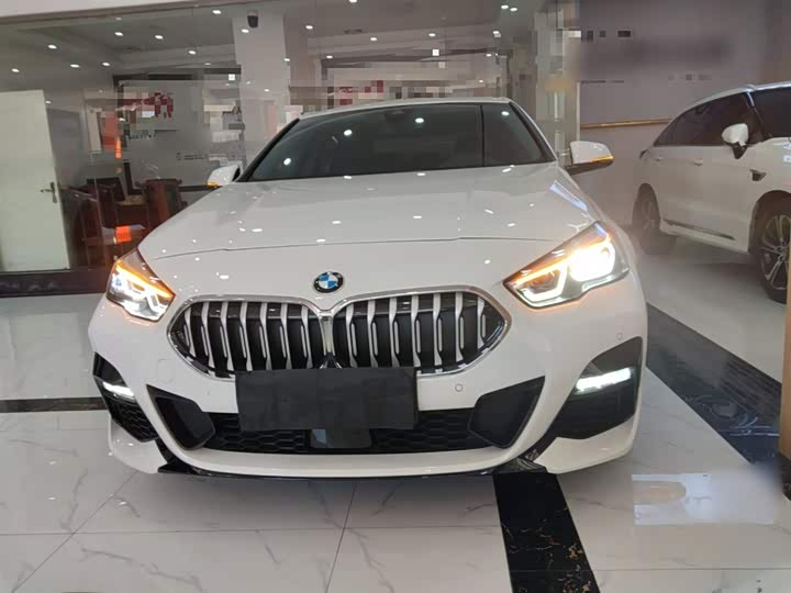 Фото 3 - BMW 2 Series