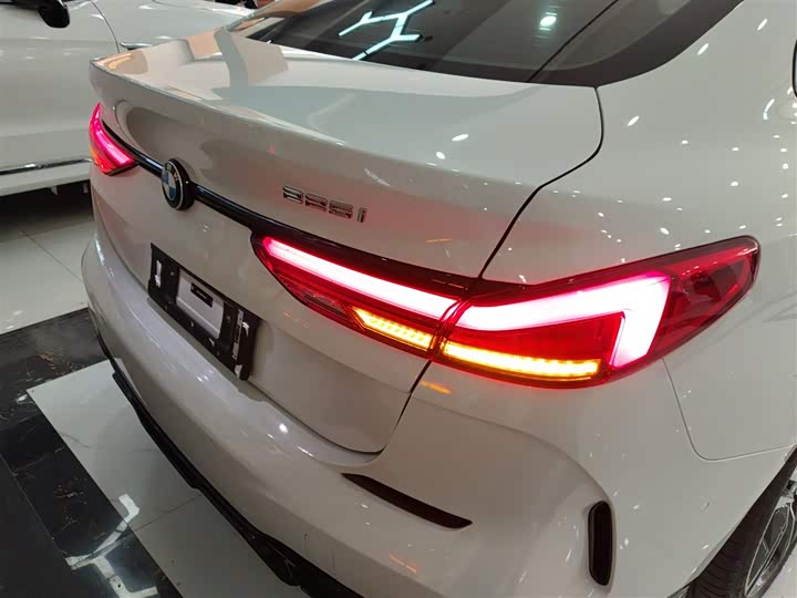 Фото 6 - BMW 2 Series