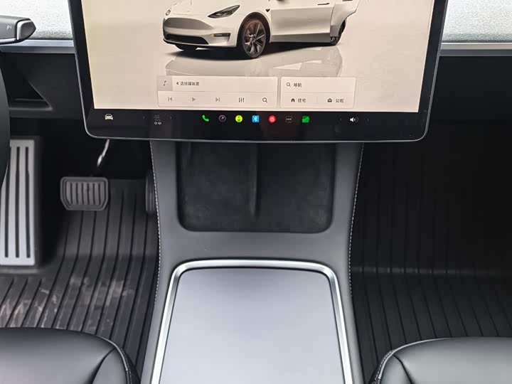 Фото 9 - Tesla Model Y