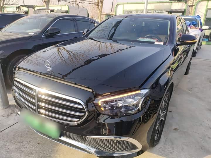 Фото 2 - Mercedes-Benz E-Class Hybrid