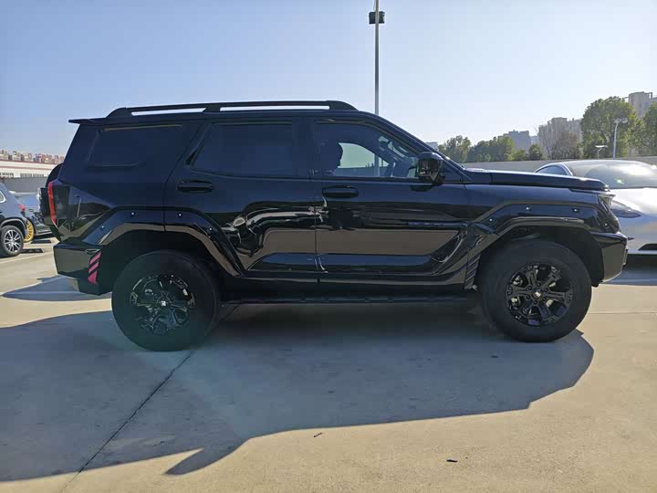 Фото 3 - Tank 400