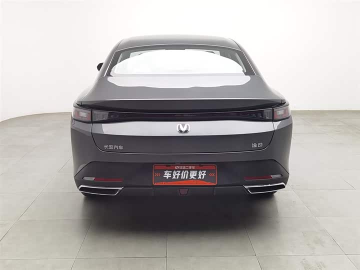 Фото 4 - Changan Eado EV