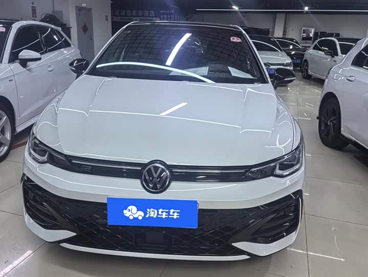 Фото 2 - Volkswagen Golf