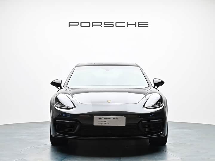 Фото 4 - Porsche Panamera