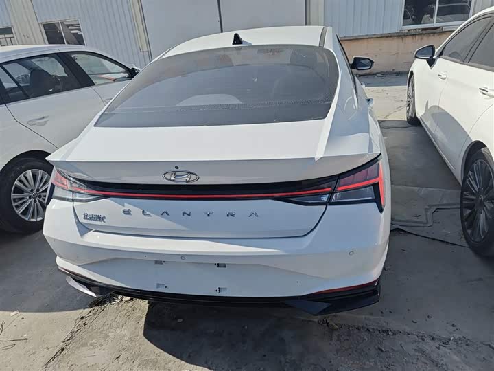 Фото 6 - Hyundai Elantra N line