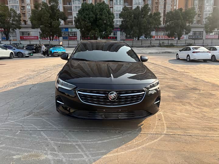 Фото 2 - Buick Regal