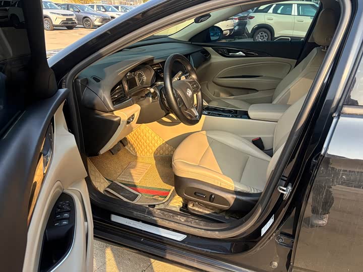 Фото 5 - Buick Regal