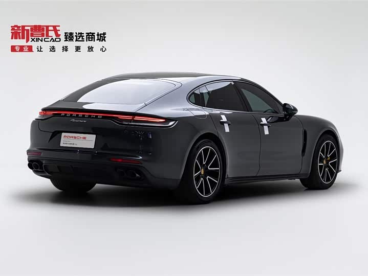 Фото 3 - Porsche Panamera