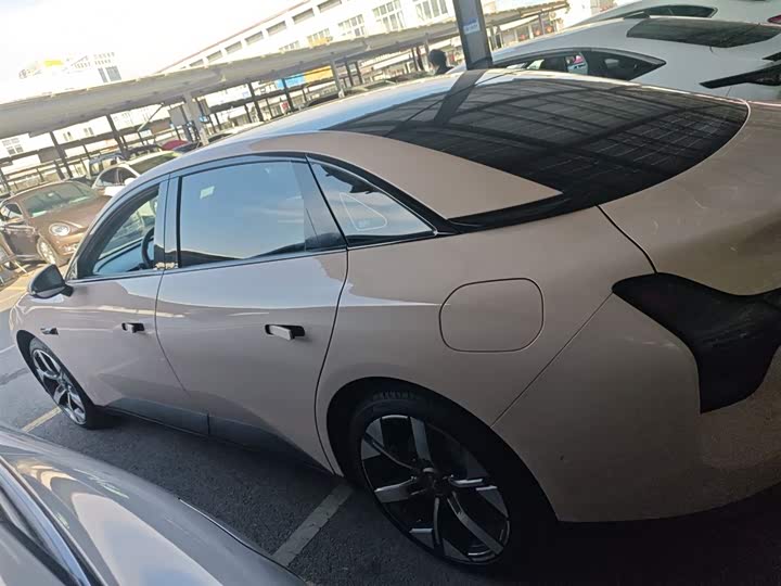 Фото 5 - XPeng Mona M03