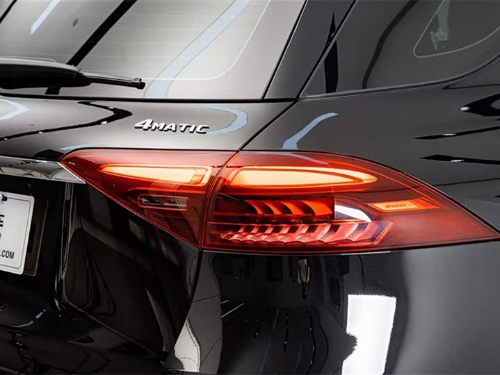 Фото 9 - Mercedes-Benz GLE-Class