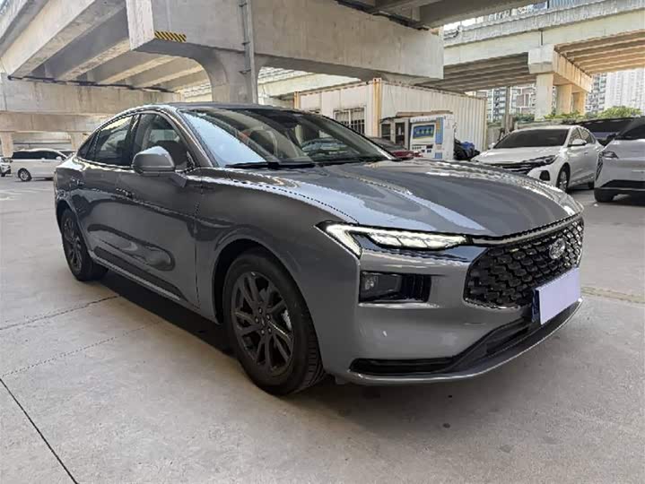 Фото 3 - Ford Mondeo