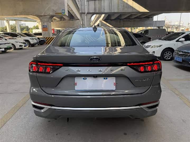 Фото 8 - Ford Mondeo