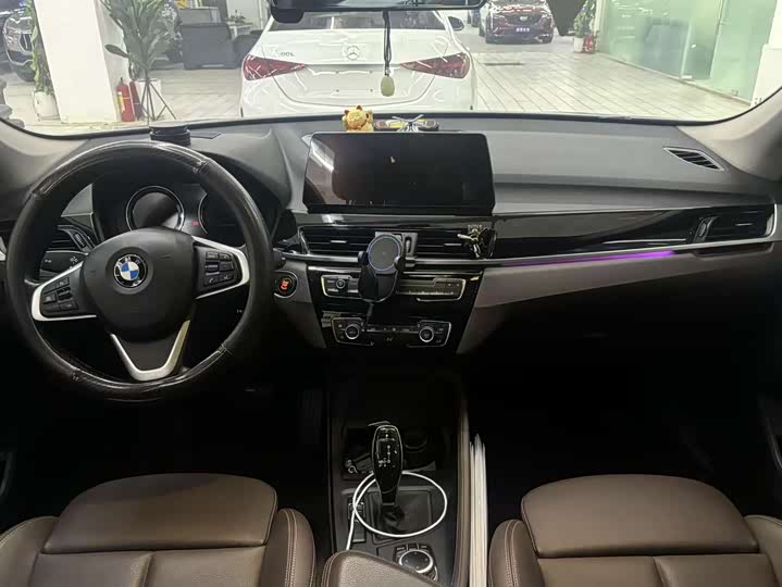 Фото 6 - BMW X1