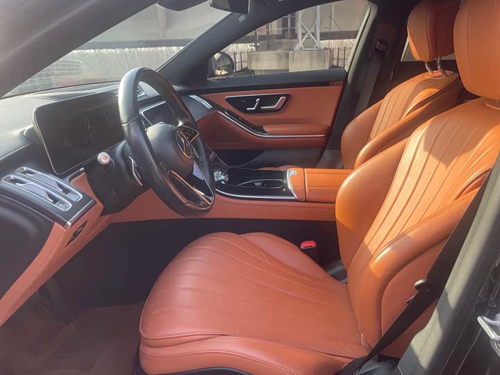 Фото 4 - Mercedes-Benz S-Class