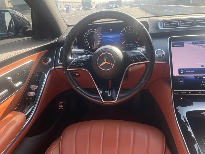 Фото 7 - Mercedes-Benz S-Class