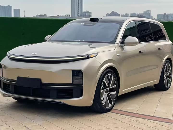 Фото 1 - LiXiang L9