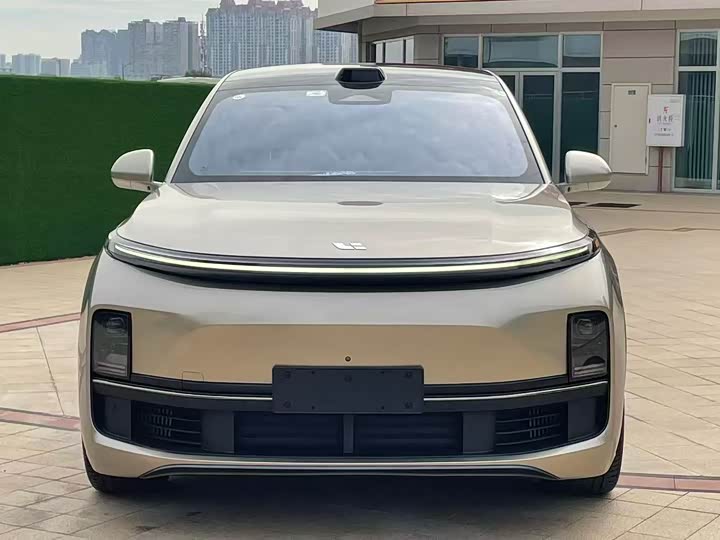 Фото 2 - LiXiang L9