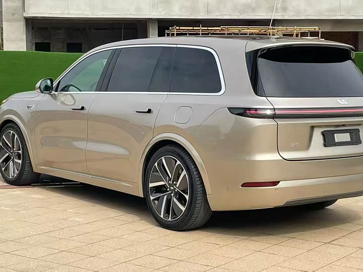 Фото 8 - LiXiang L9