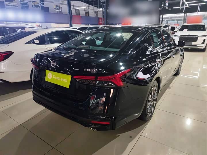 Фото 7 - Nissan Teana