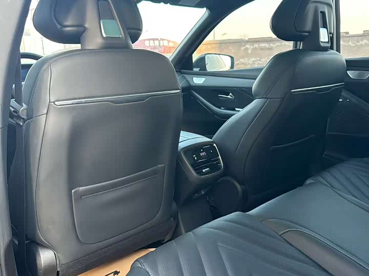 Фото 5 - Changan Deepal SL03