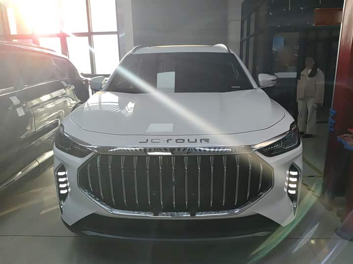 Фото 3 - Jetour X70 Plus