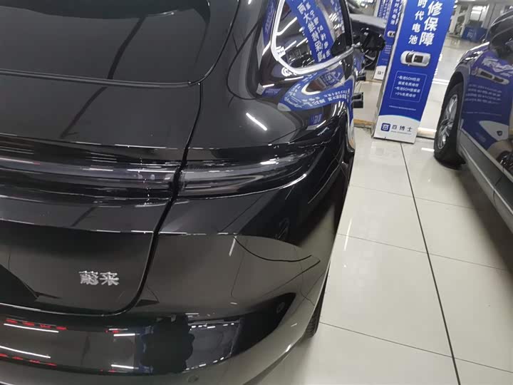 Фото 8 - Nio ET5T