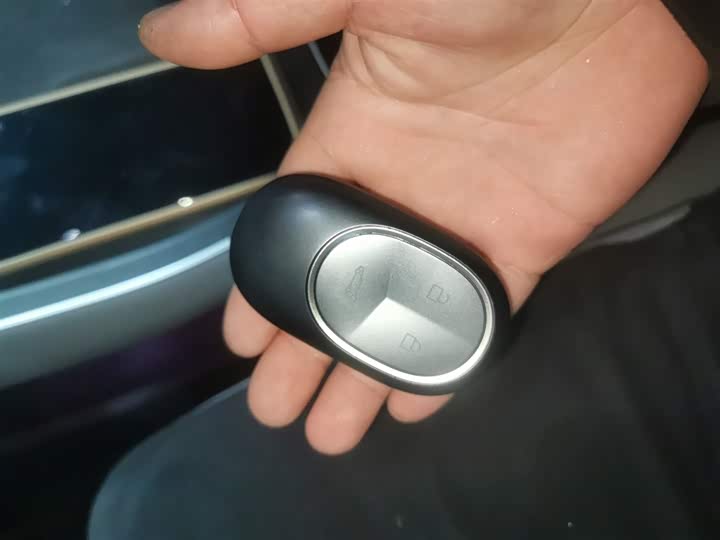 Фото 9 - Nio ET5T