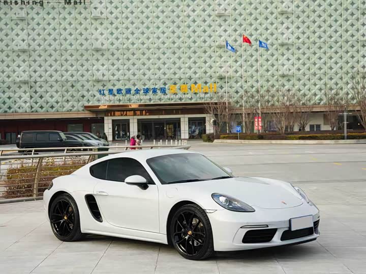 Фото 3 - Porsche 718