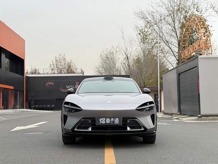 Фото 2 - Xiaomi YU7