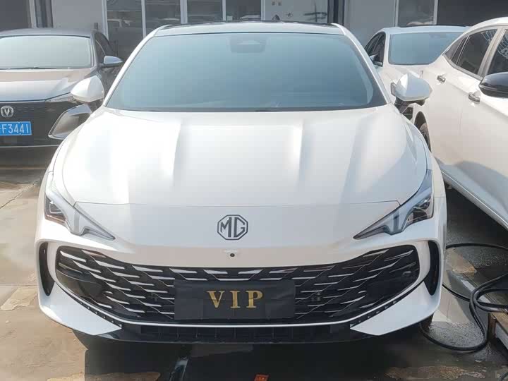 Фото 1 - MG Motor 7