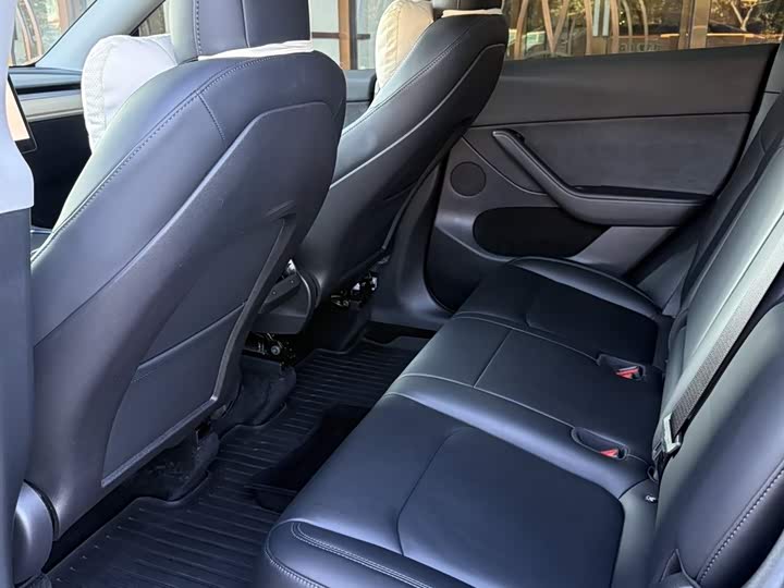 Фото 5 - Tesla Model Y