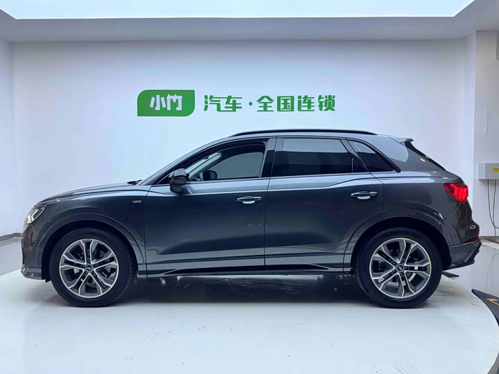 Фото 7 - Audi Q3