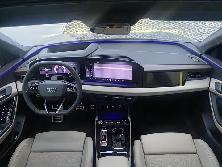 Фото 8 - Audi Q6L e-tron