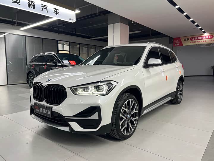 Фото 1 - BMW X1