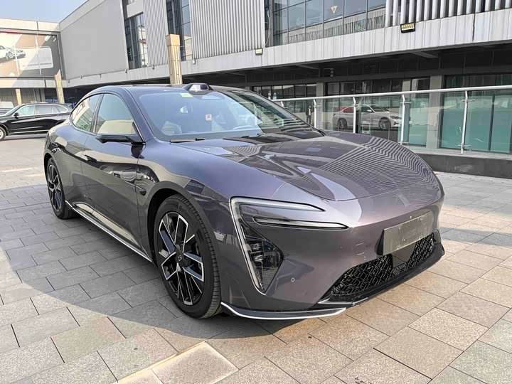 Фото 3 - Avatr 06