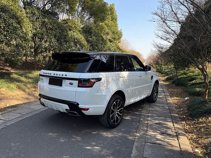 Фото 9 - Land Rover Range Rover Sport