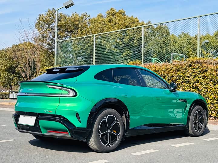 Фото 6 - Xiaomi YU7