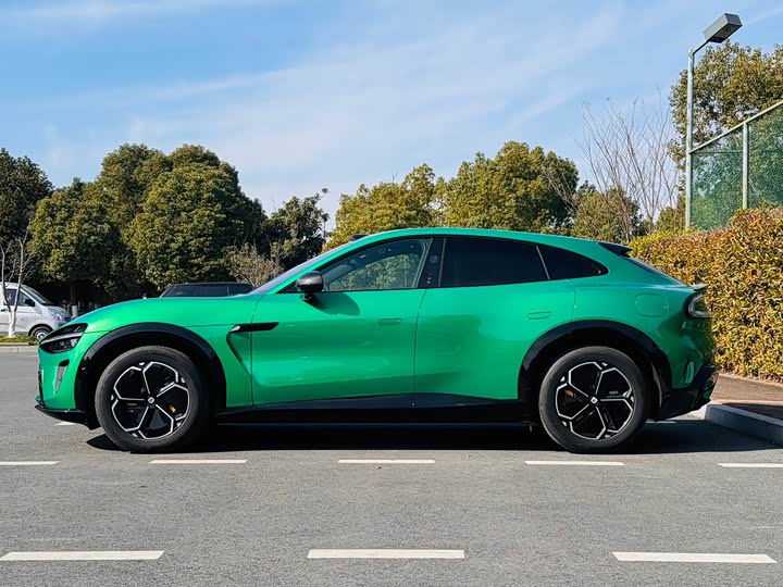 Фото 7 - Xiaomi YU7