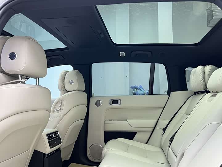 Фото 7 - LiXiang L7