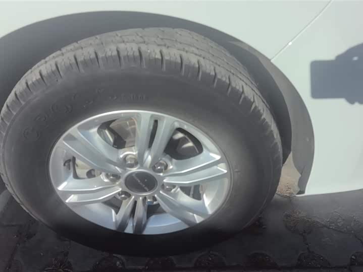 Фото 6 - Maxus G50