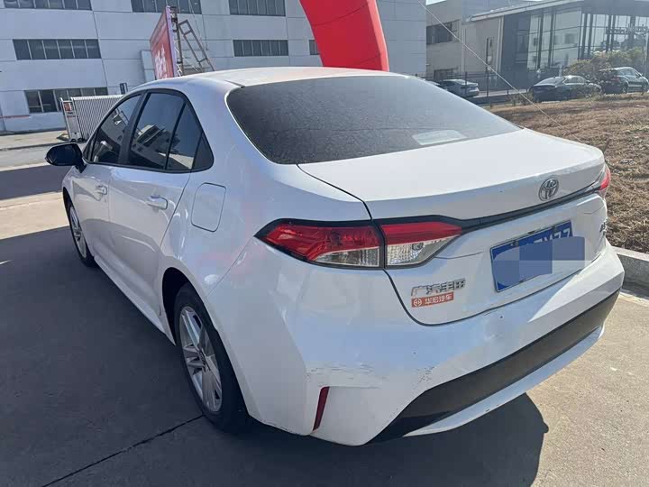 Фото 2 - Toyota Levin